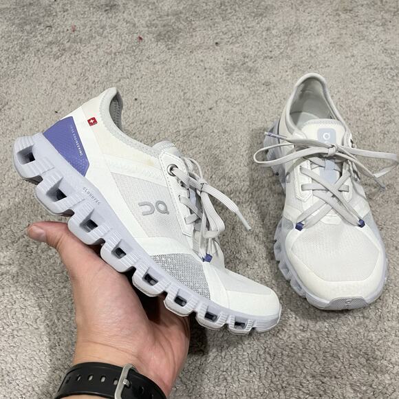 On Shoes - On Running Cloud Athletic Shoes in White with Light Purple Accents